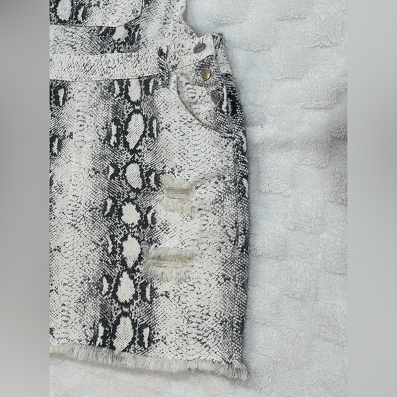 POL Snakeskin Overall Dress Size L - Picture 8 of 13
